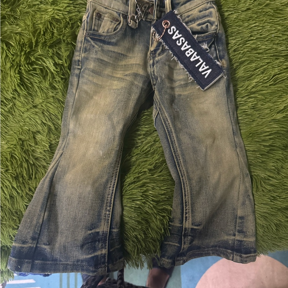 Valabasas Green Distressed Jeans